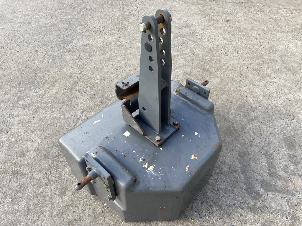 Fendt 1250kg weight block