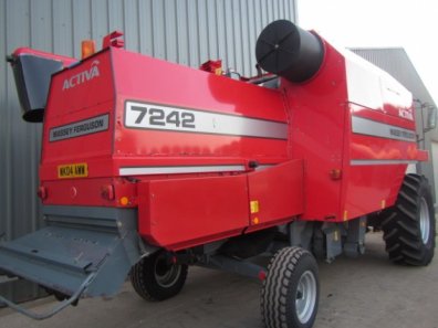 Massey Ferguson 7242 Activa