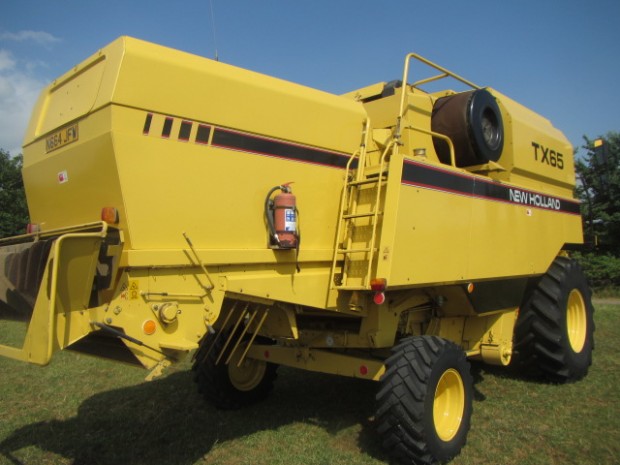 New Holland TX 65 SL
