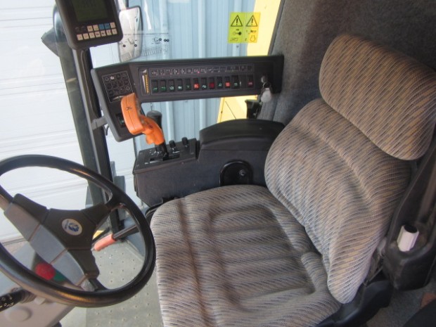 New Holland TX 65 SL