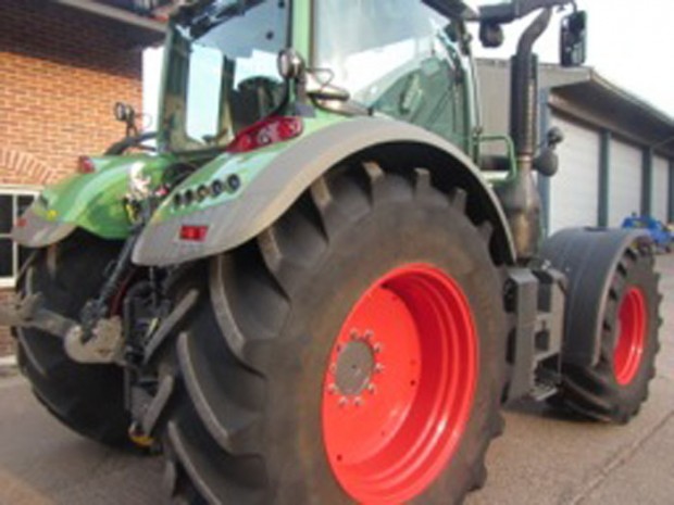 Fendt 724 Profi-Plus