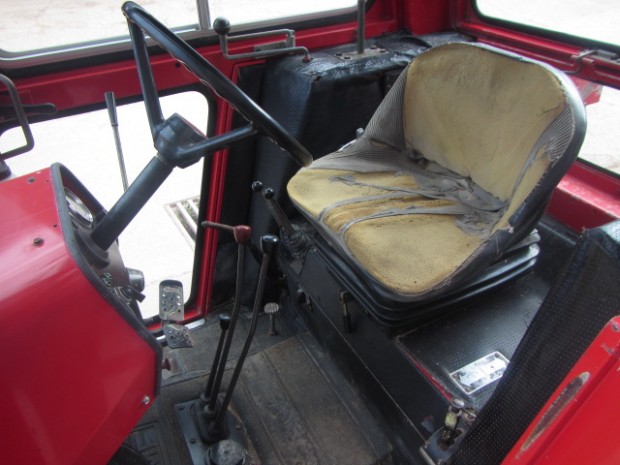 Massey Ferguson 592