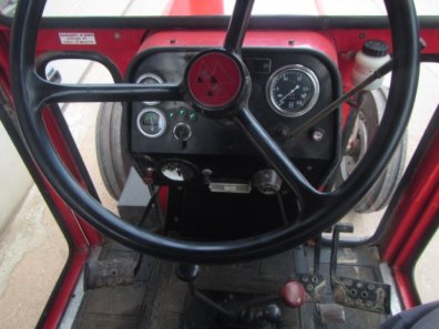Massey Ferguson 592