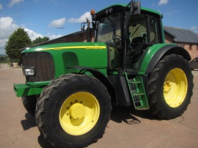 John Deere 6920