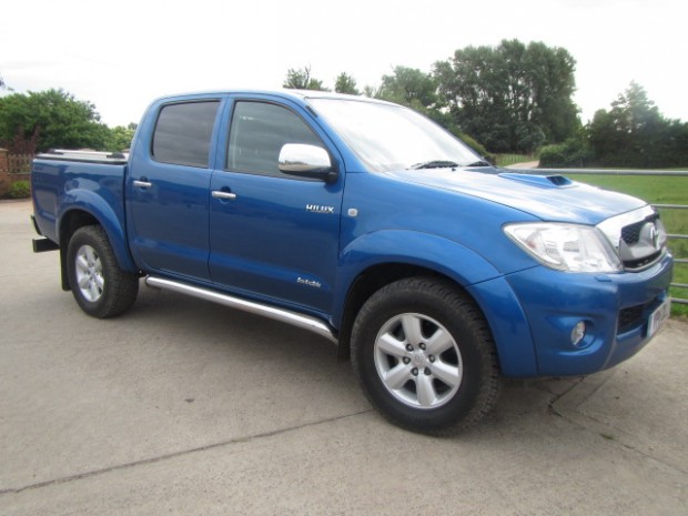 Toyota Hilux Invincible 3.0 Litre 2.4 D4D