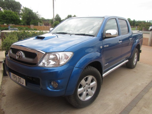 Toyota Hilux Invincible 3.0 Litre 2.4 D4D