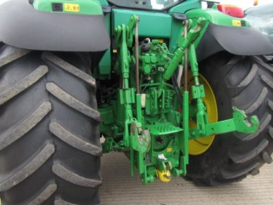 John Deere 6920