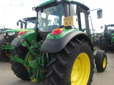 John Deere 6120SE