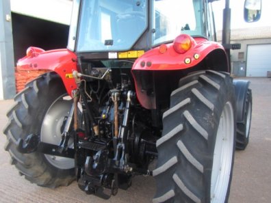 Massey Ferguson 5435