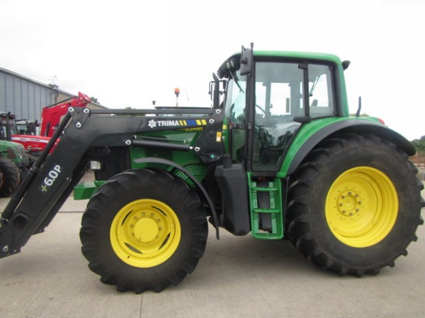 John Deere 6920