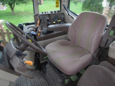 John Deere 6920