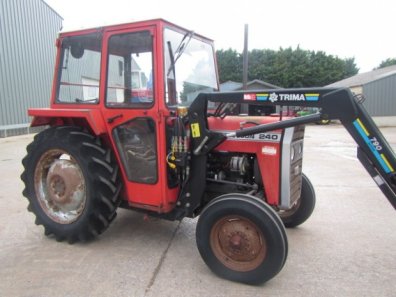 Massey Ferguson 240