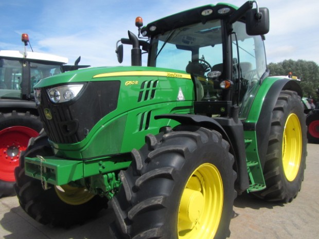 John Deere 6150R