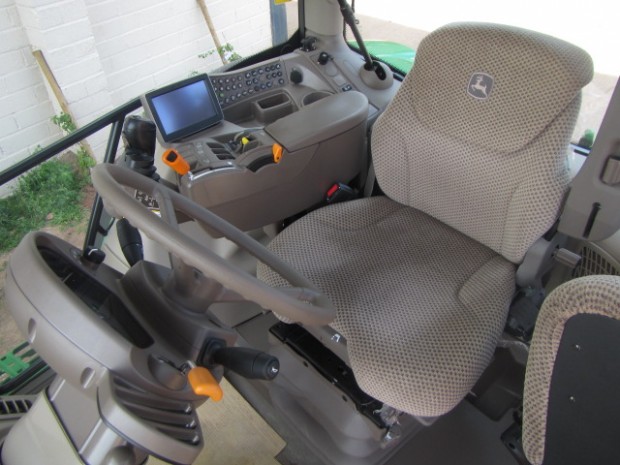 John Deere 6150R