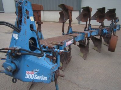 Ransomes 300 series 5 furrow reversible plough
