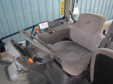 John Deere 6210R