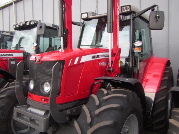 Massey Ferguson 5455
