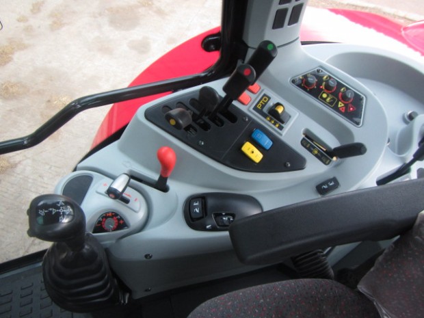 Massey Ferguson 5455