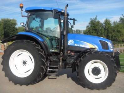 New Holland TSA 135