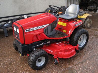 Massey Ferguson 220D