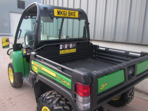 John Deere 855D