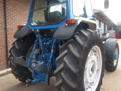 Ford TW15