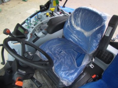 New Holland T6160