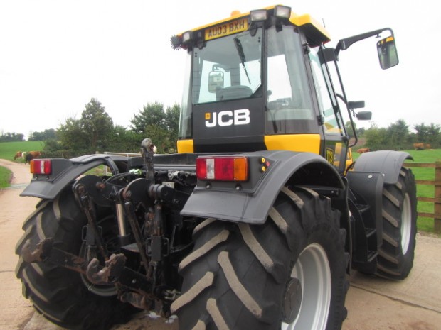 JCB Fastrac 2135