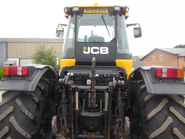 JCB Fastrac 2135