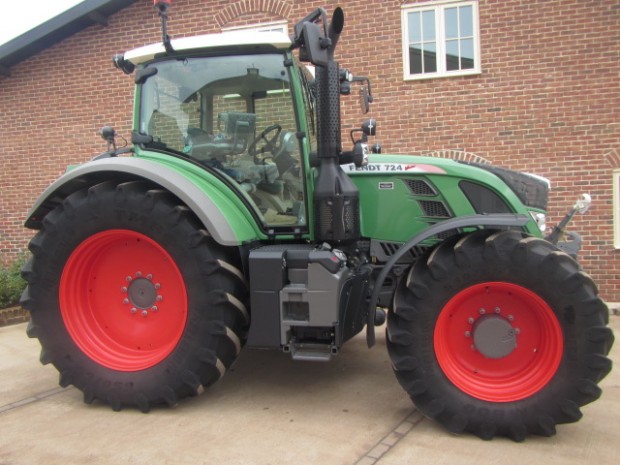 Fendt 724 Profi-Plus