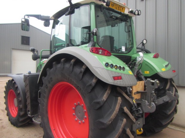 Fendt 724 Profi-Plus