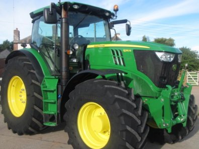 John Deere 6210R