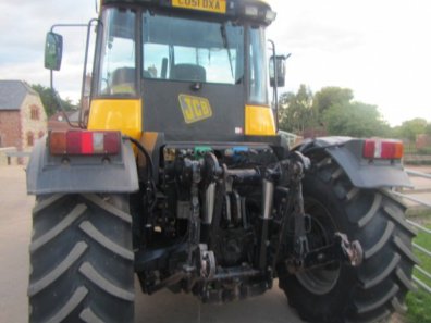 JCB 3185