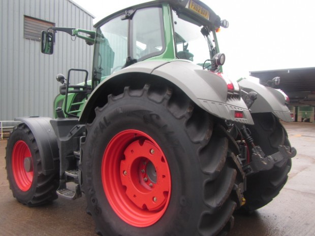 Fendt 828 Profi-Plus