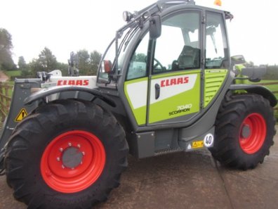 Claas Scorpion 7040 VP