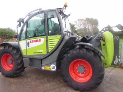 Claas Scorpion 7040 VP