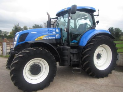 New Holland T7050