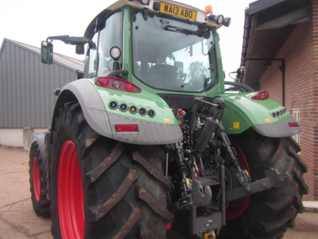 Fendt 724 Profi-Plus