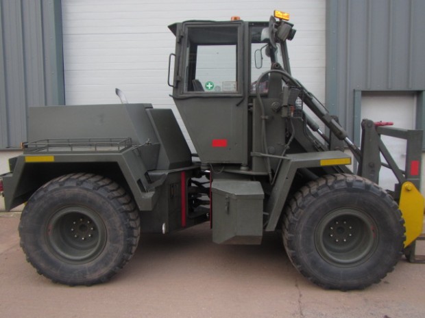 JCB 410