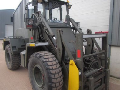 JCB 410