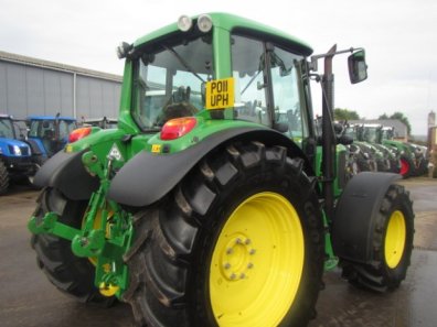 John Deere 6430