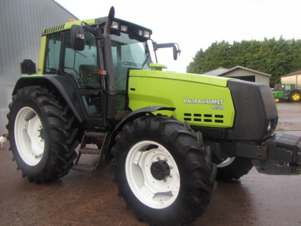 Valtra 8150