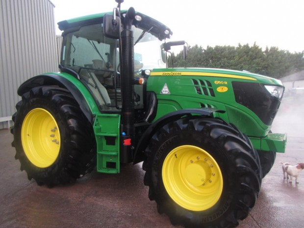 John Deere 6150R