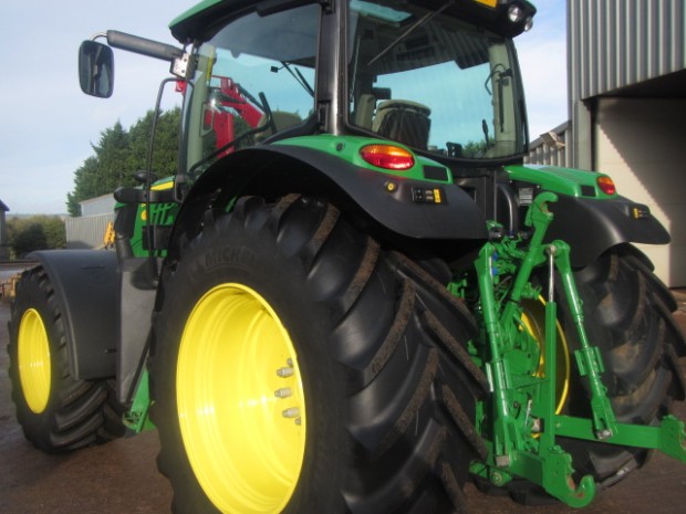 John Deere 6150R