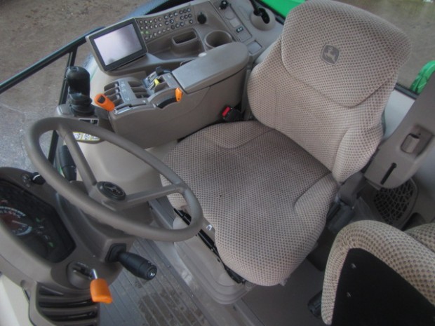 John Deere 6150R