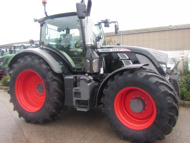 Fendt 724 Profi-Plus