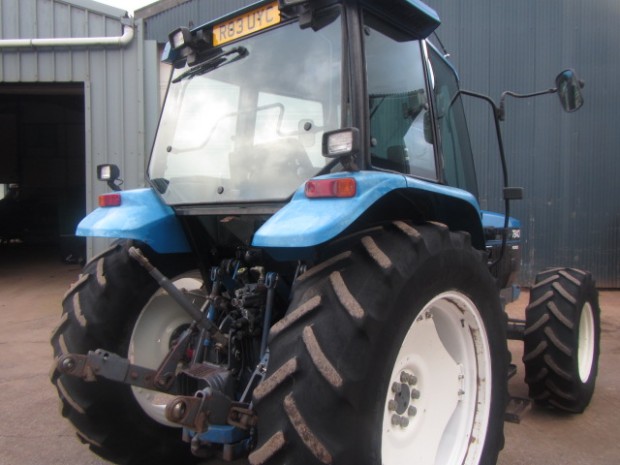 New Holland 7840 SL