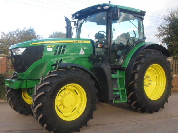 John Deere 6140R
