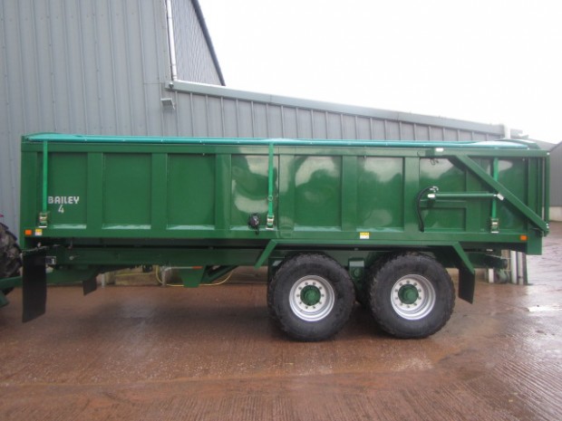 Bailey 14 ton root trailer