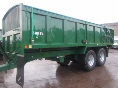 Bailey 14 ton root trailer